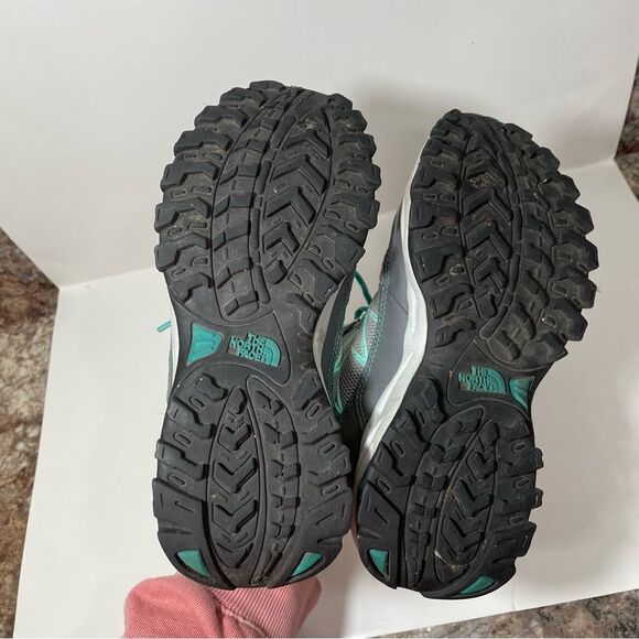 The North Face Grey Cold Gear Outdoor Winter Boots - Picture 6 of 7